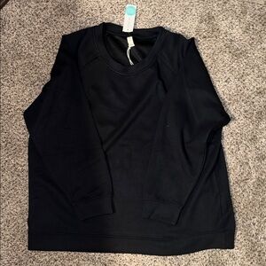 Performaluxe crewneck pullover sweatshirt